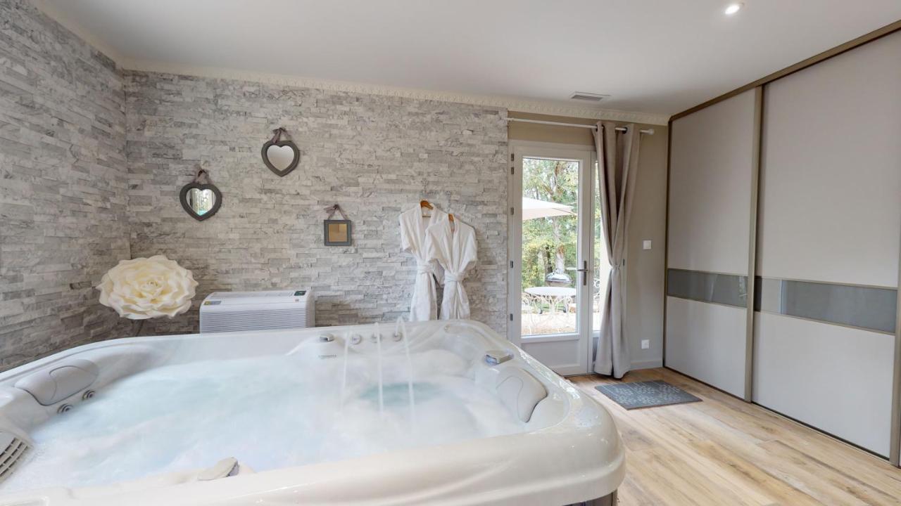 Gite Spa & Nature Saint-Chamassy Екстериор снимка