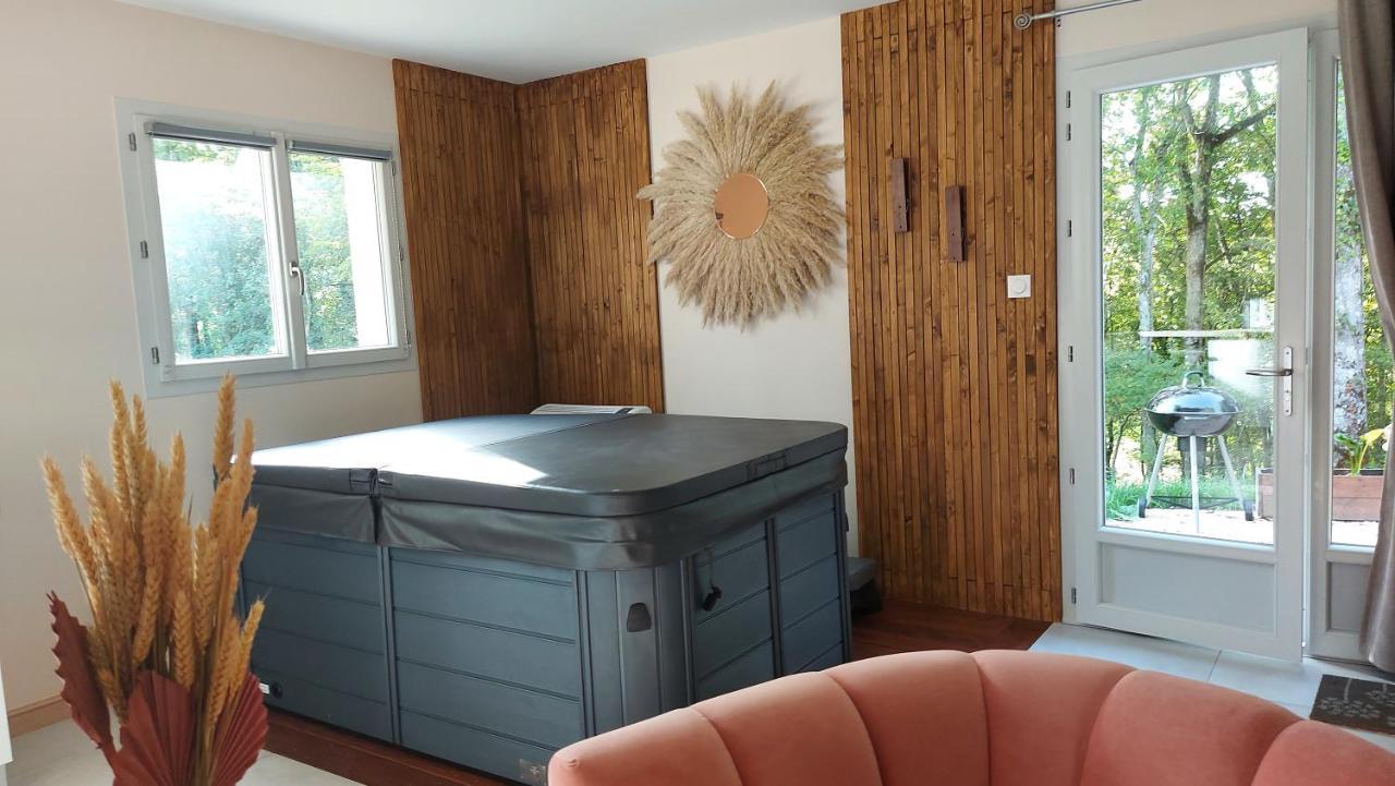 Gite Spa & Nature Saint-Chamassy Екстериор снимка