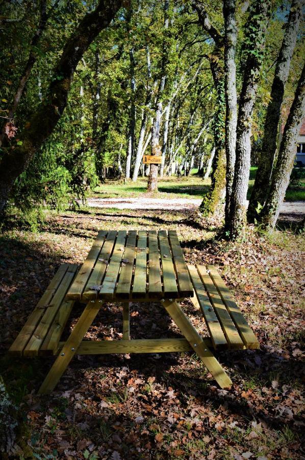 Gite Spa & Nature Saint-Chamassy Екстериор снимка